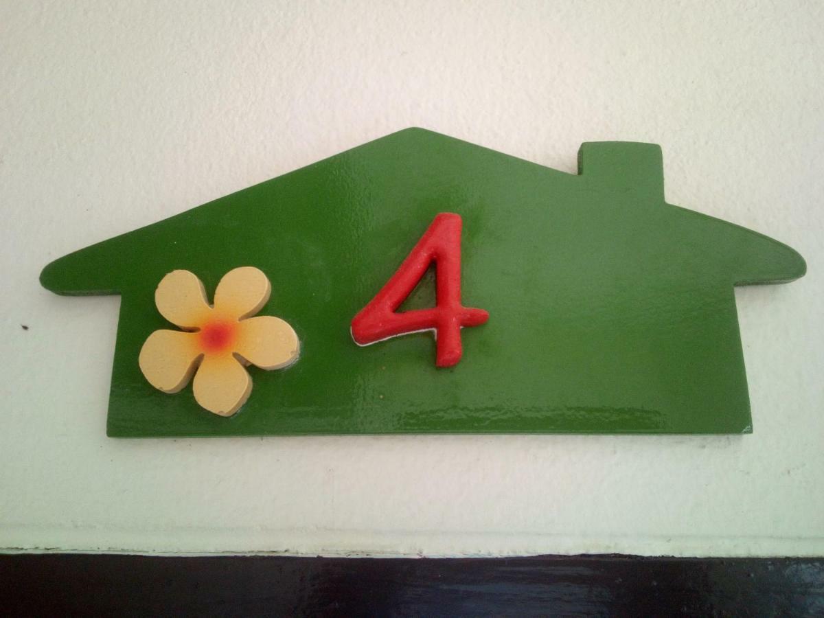 M & A Rumah tetamu