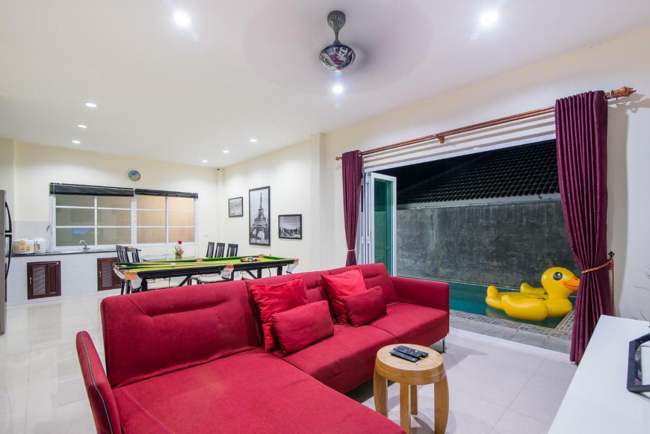 Peach Pool Holiday home Hua Hin