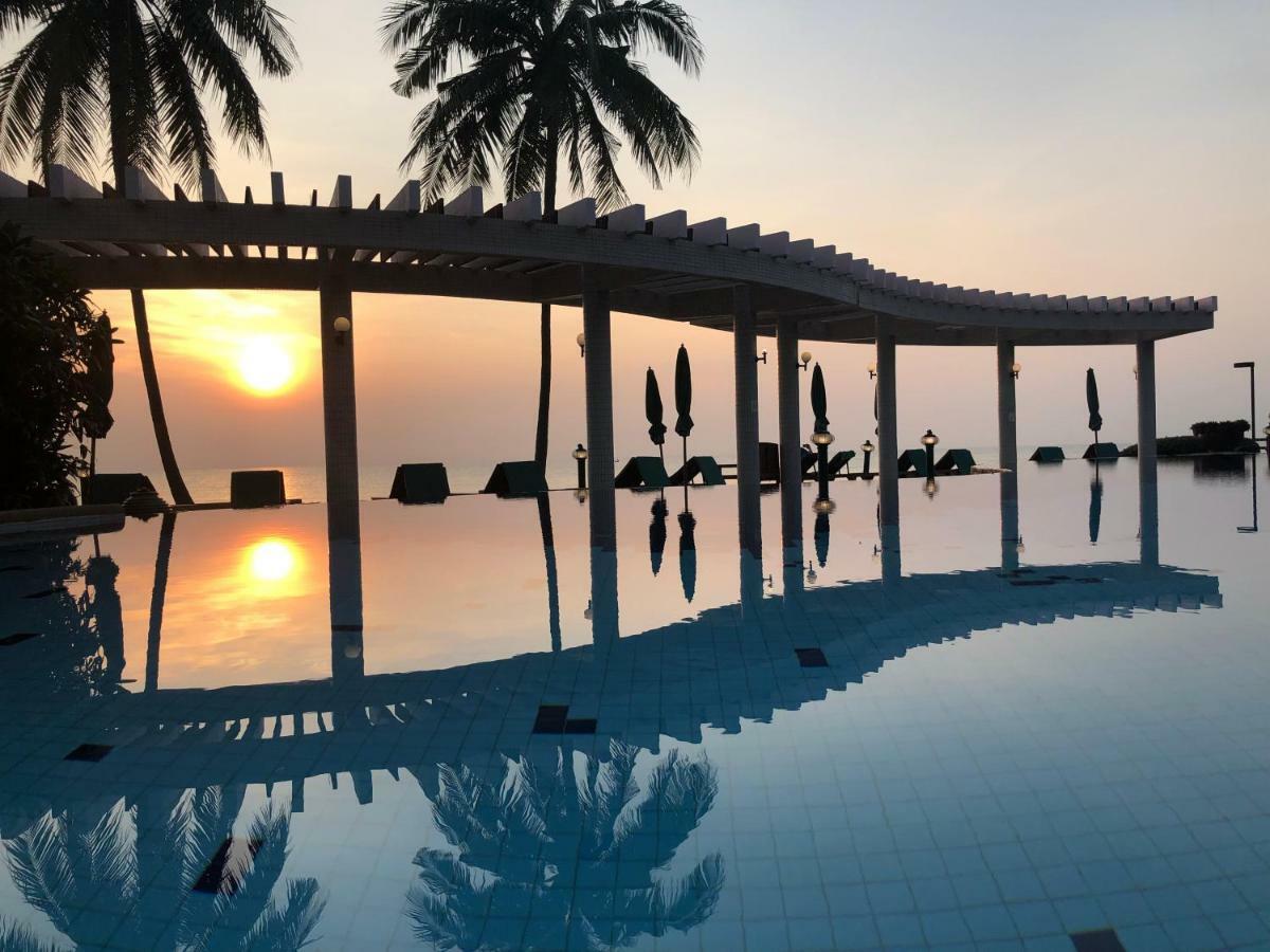 Spectacular Ocean View At Baan Sansaran Hua Hin