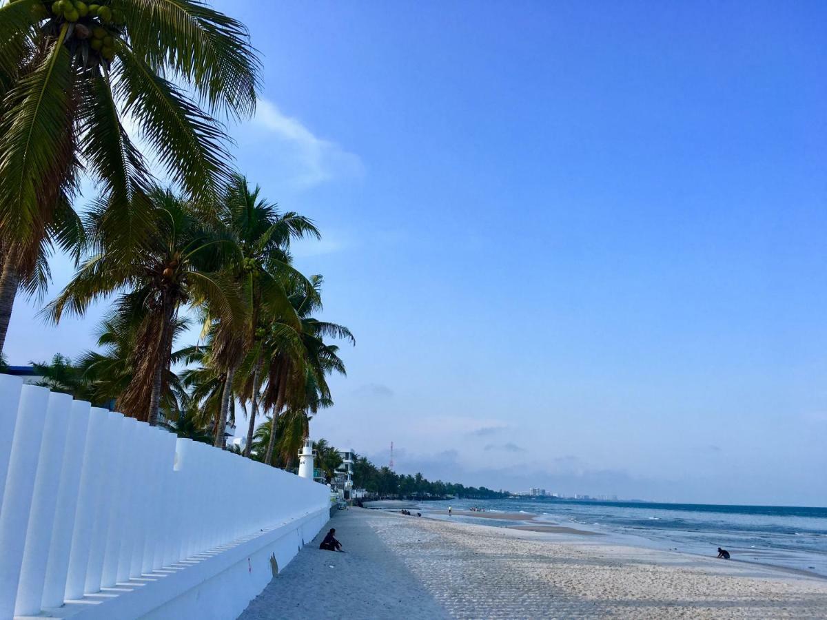 Baan Klang *