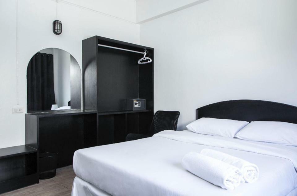 Crystal 3* Hua Hin