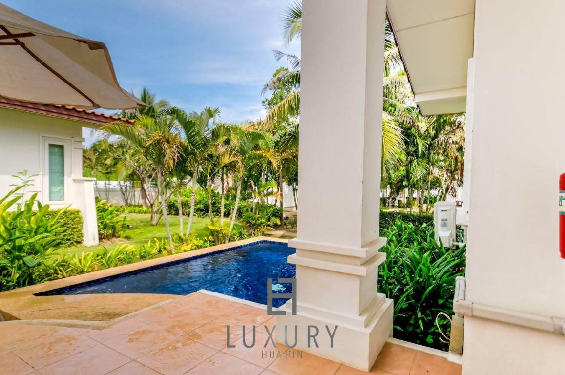 2 Bedroom Private Pool B100 *