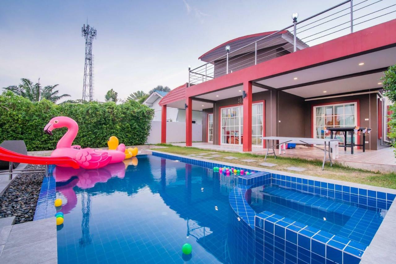 Villa Pitchayapa Pool Hua Hin