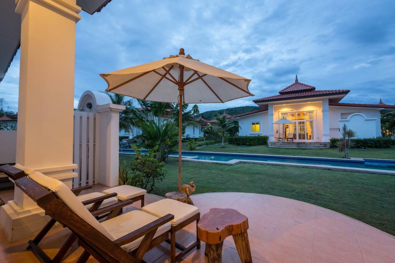 Bougainvillea Villa *