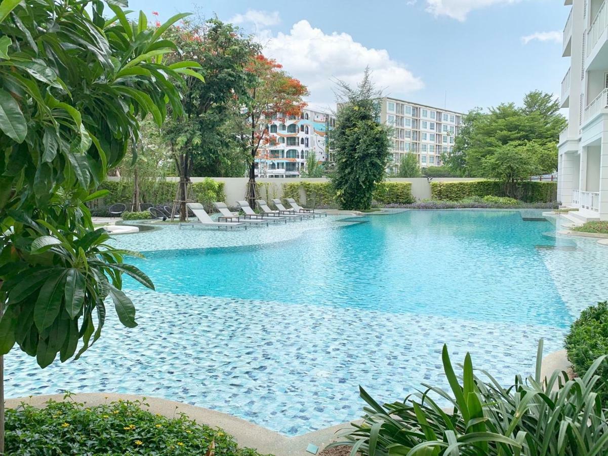 Apartment Summer 506,mountainview,near Beach&cicada, Beautiful Pool