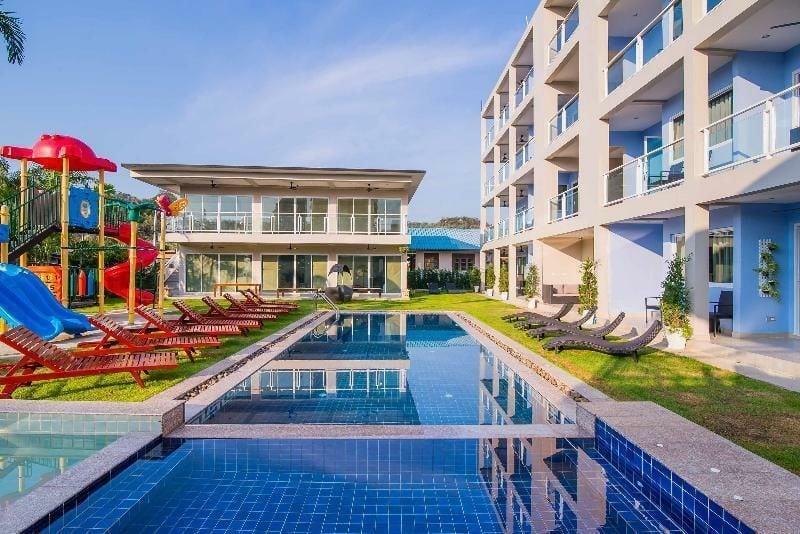Surf And Resort 3*