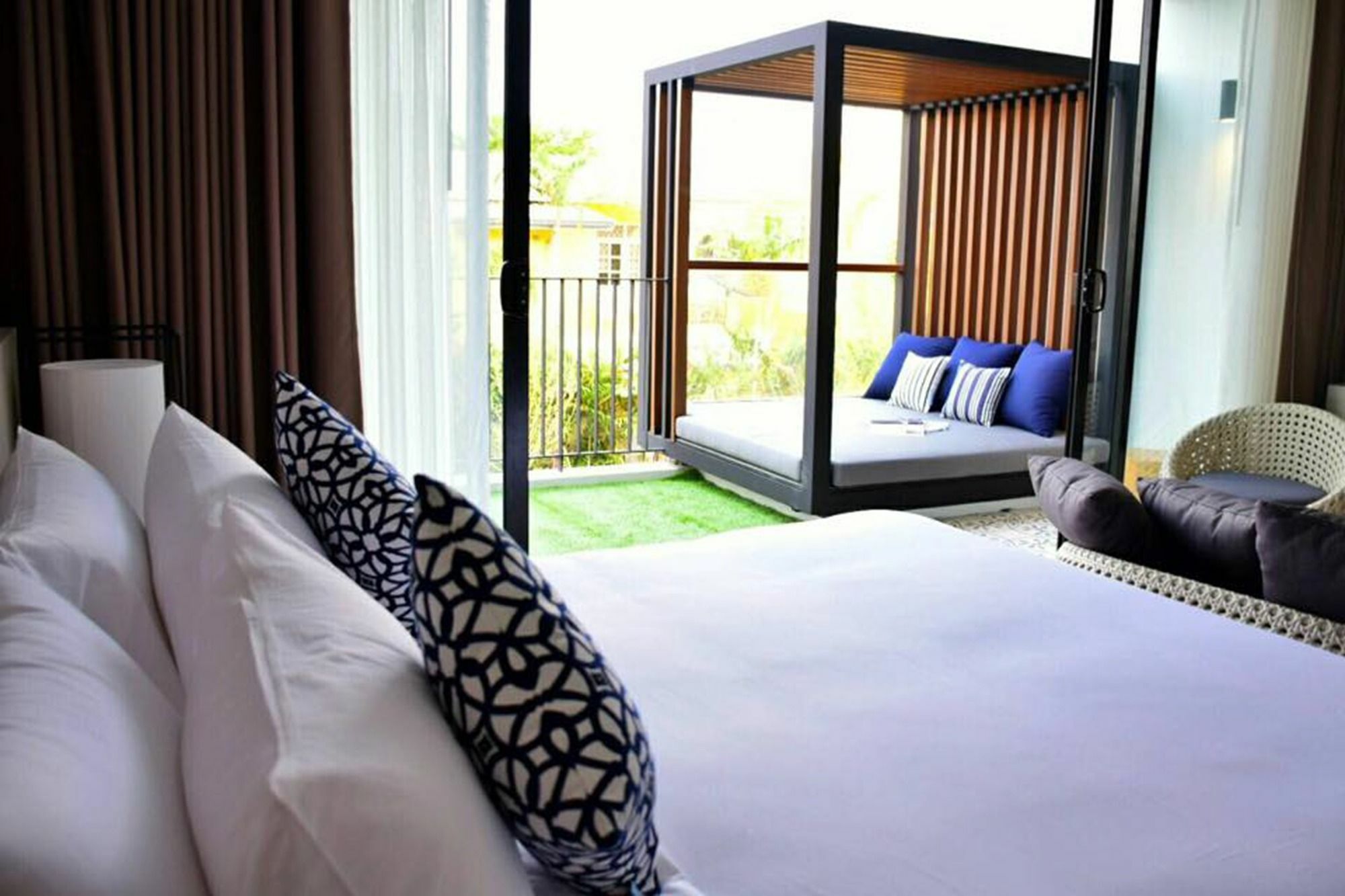 Asira Boutique 4*