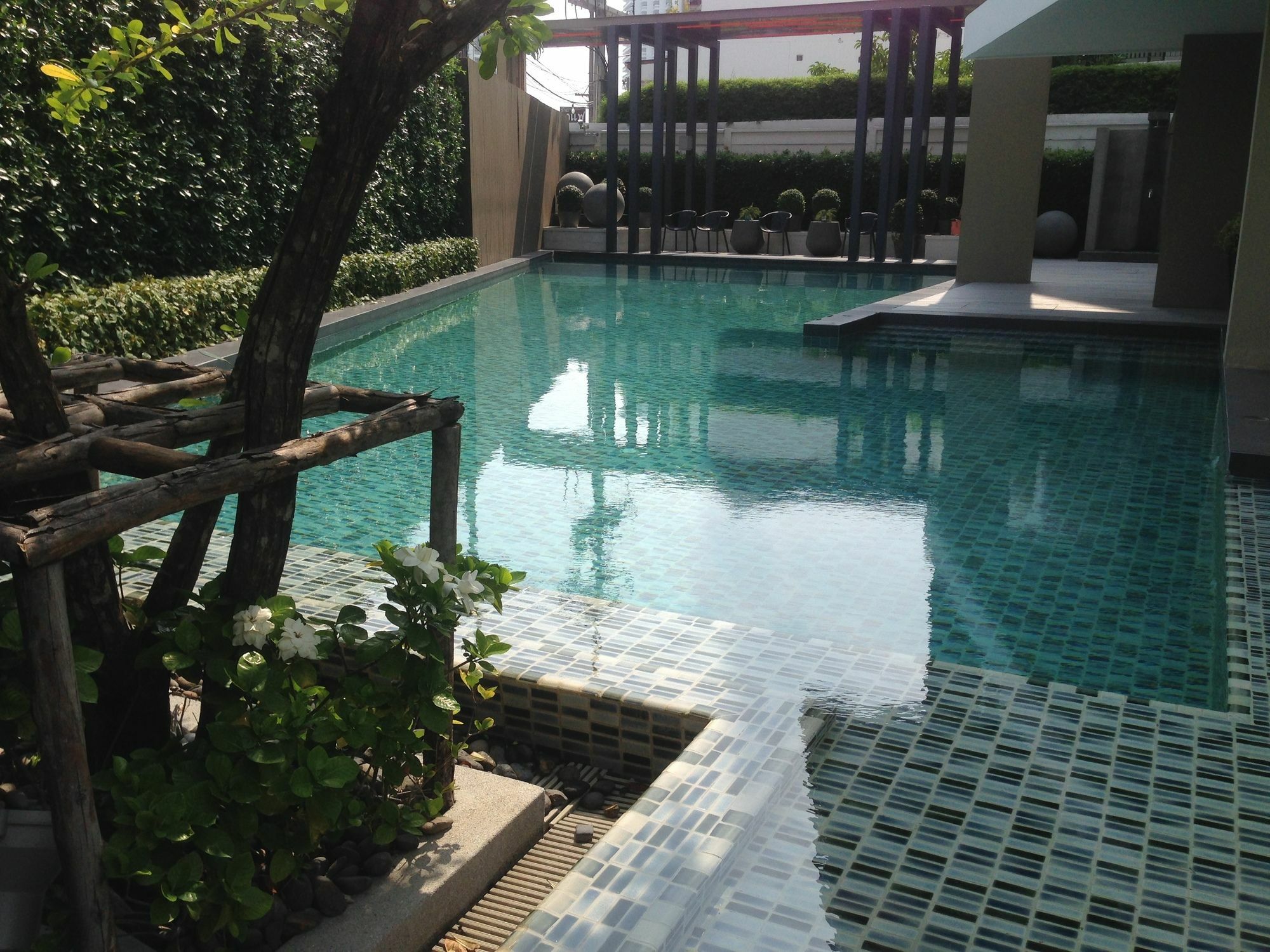 Hotel Baan Imm Aim By Life At Sp