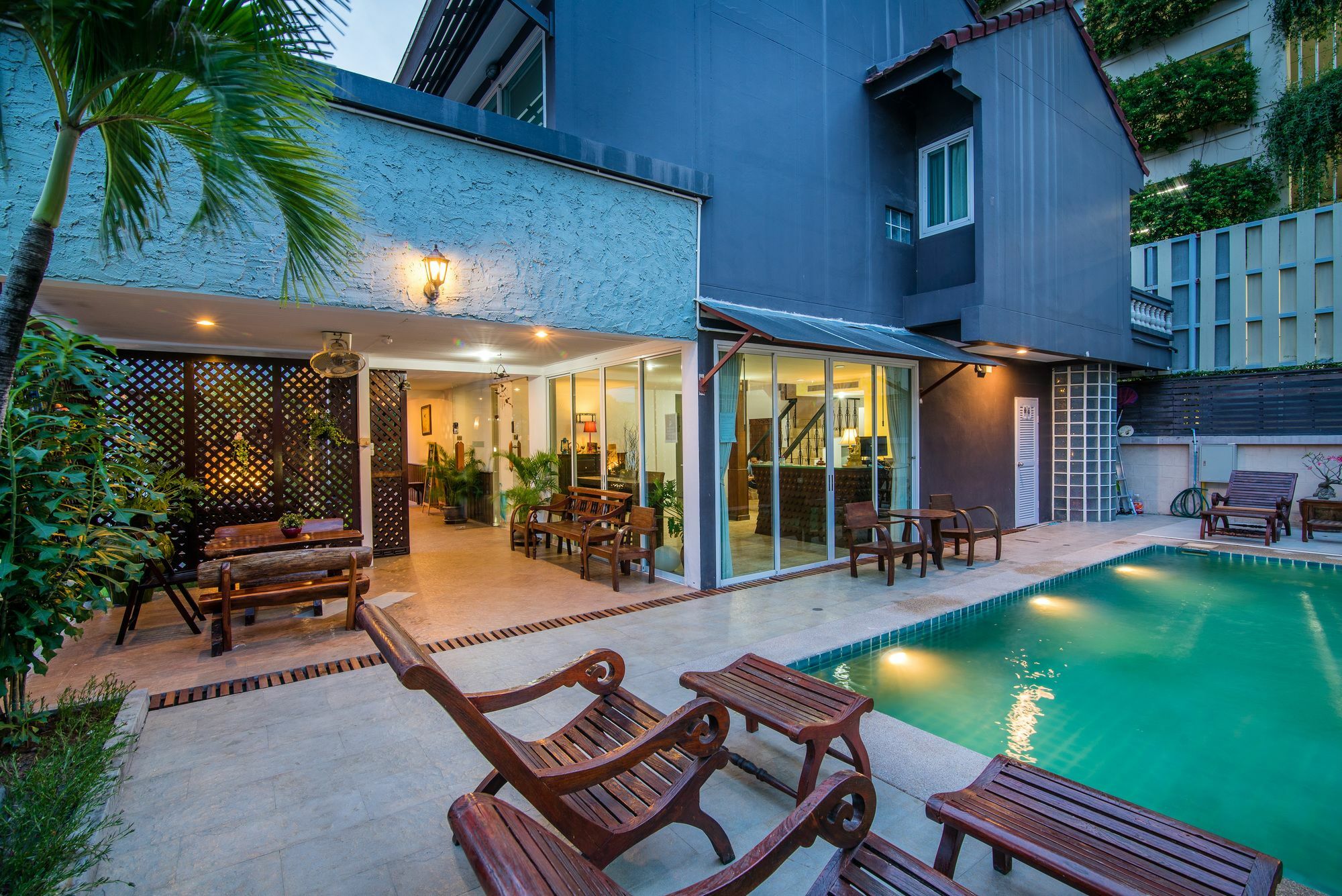 Bua Hotel 3*