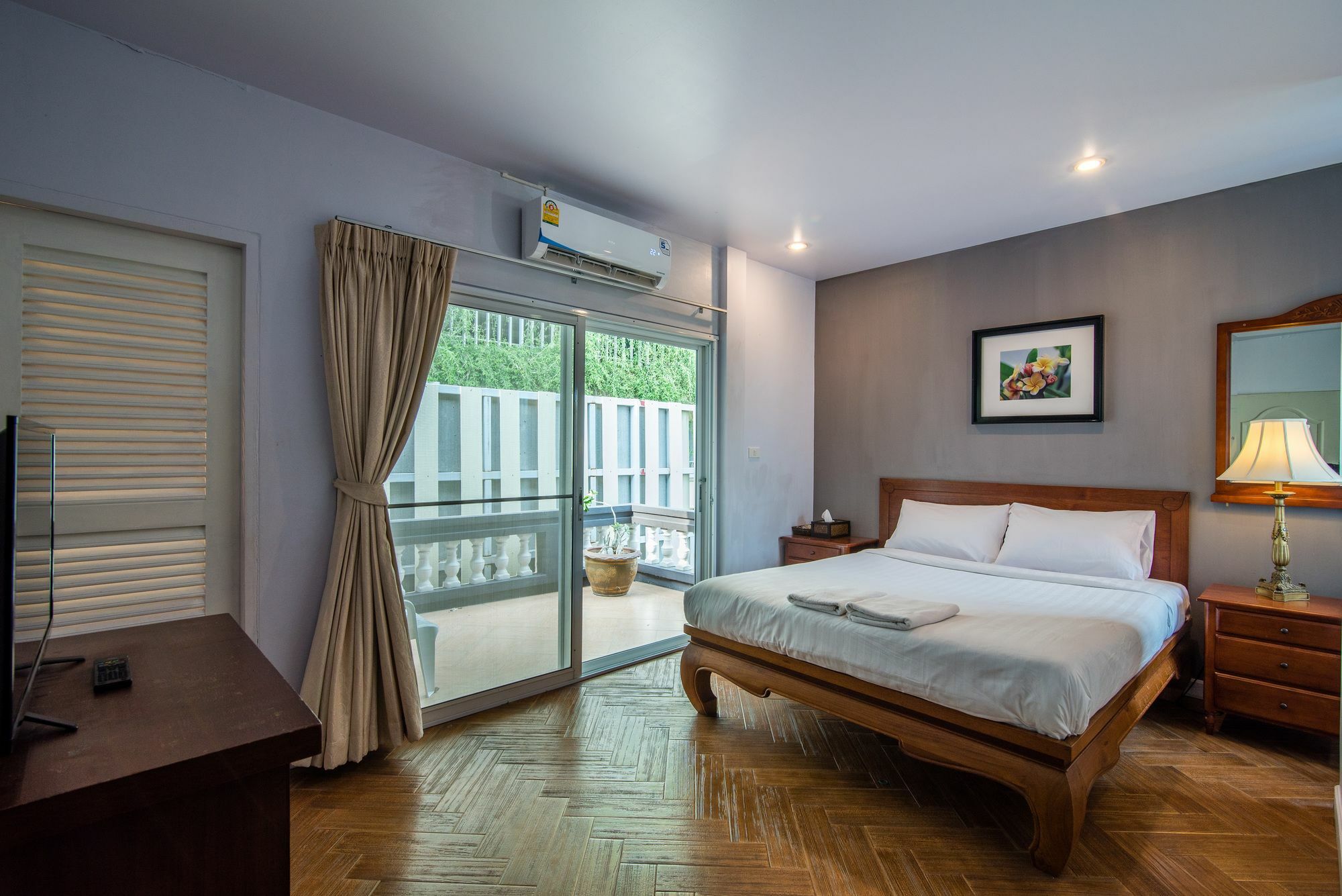 Bua Hotel