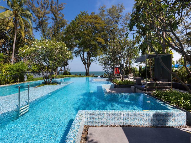 Baan Sandao Beachfront Hotel 3*