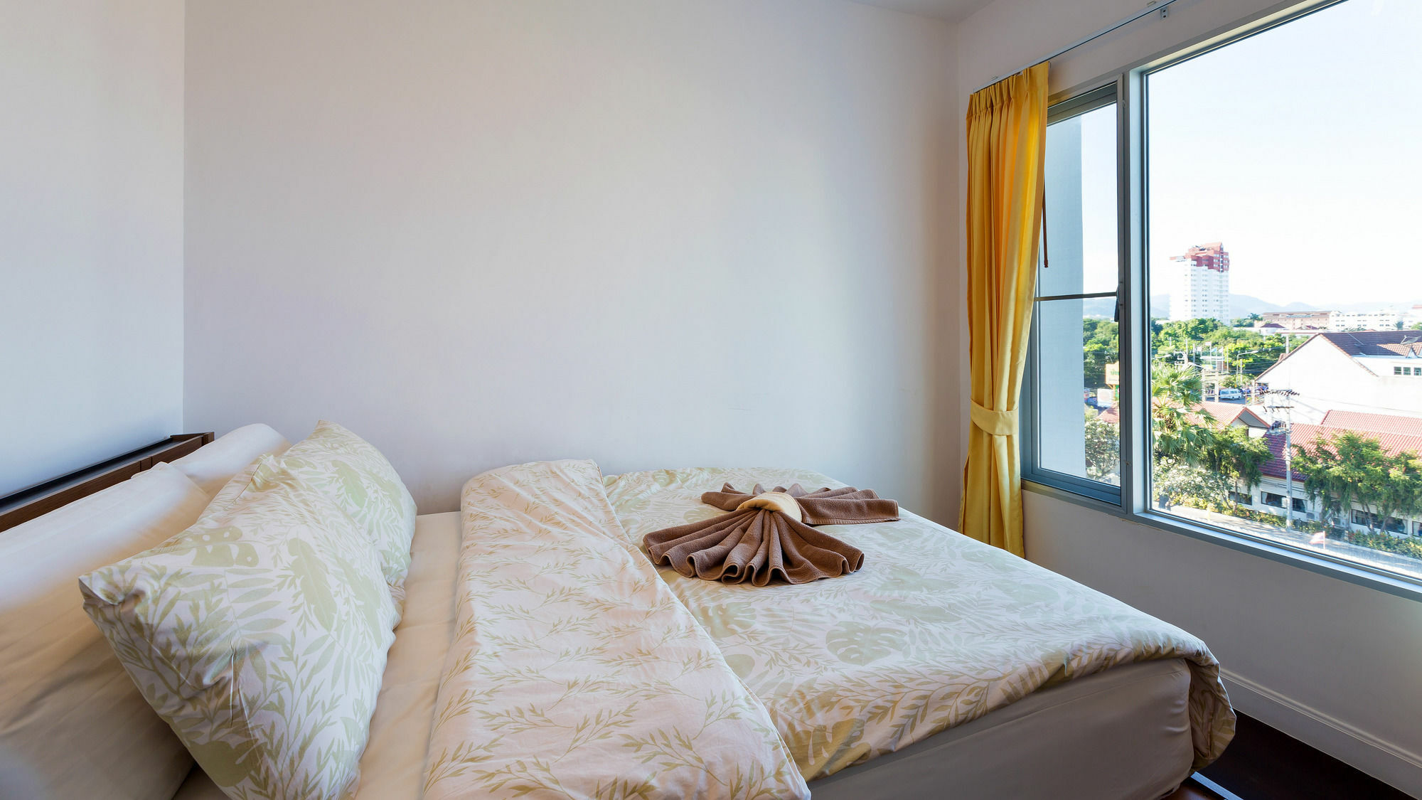 Baan Sandao Beachfront Hotel