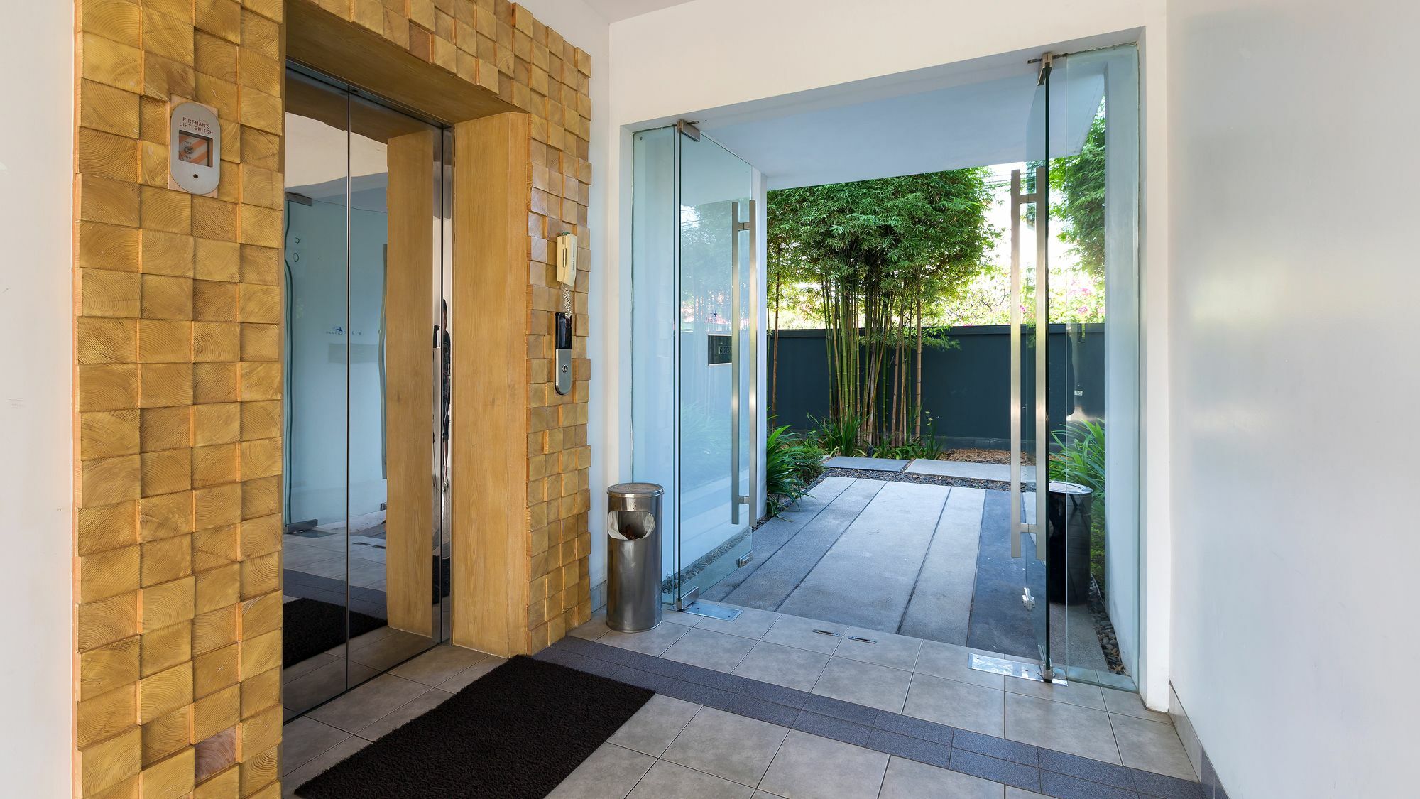 Hotel Baan Sandao Beachfront 3*
