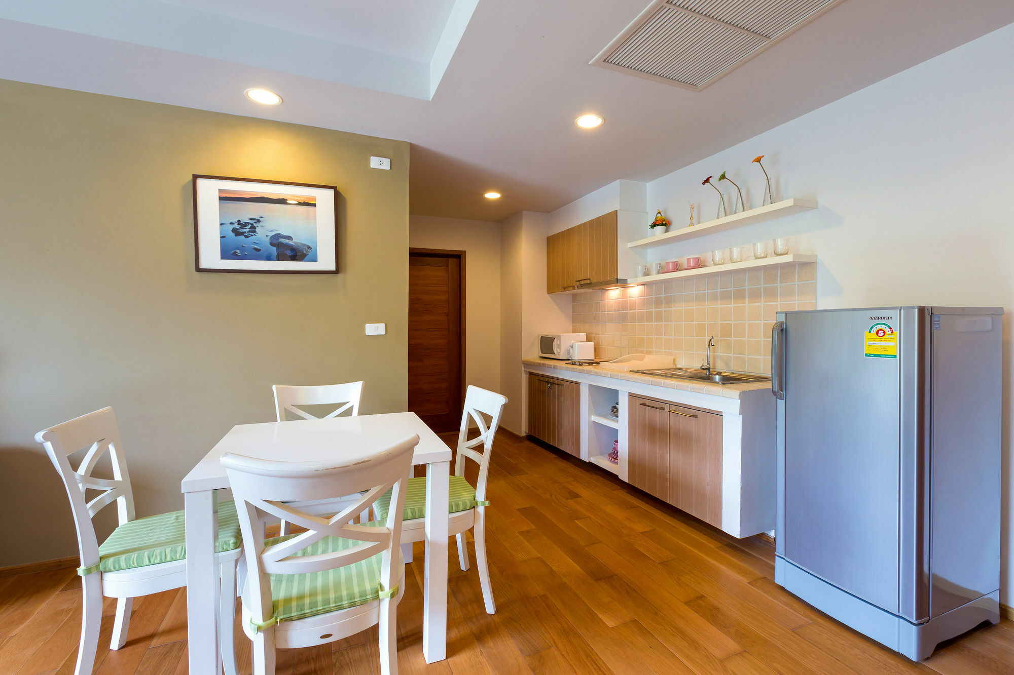 Hotel Baan Sansuk Beachfront Hua Hin