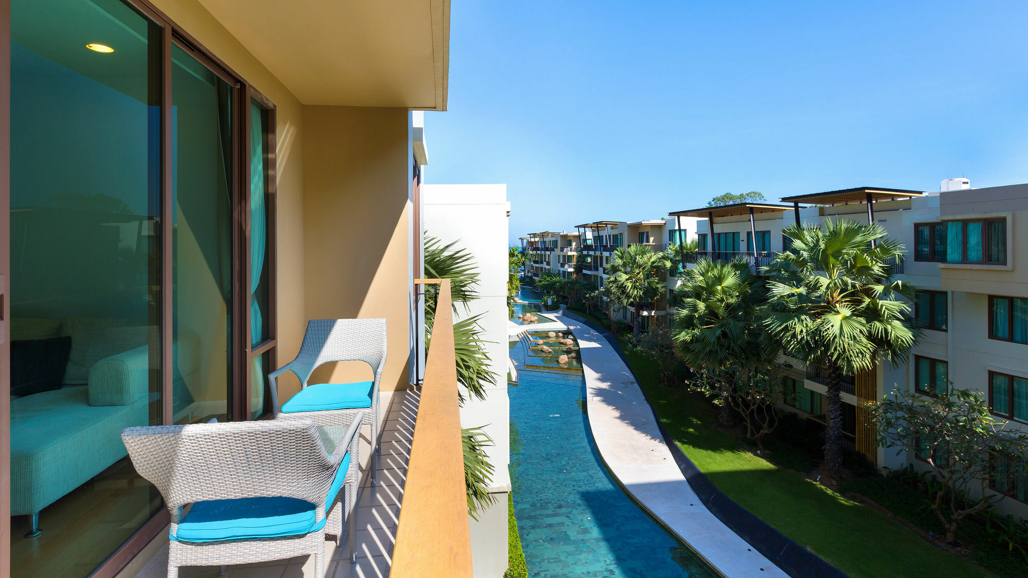 Baan Sansuk Beachfront Hotel 3*