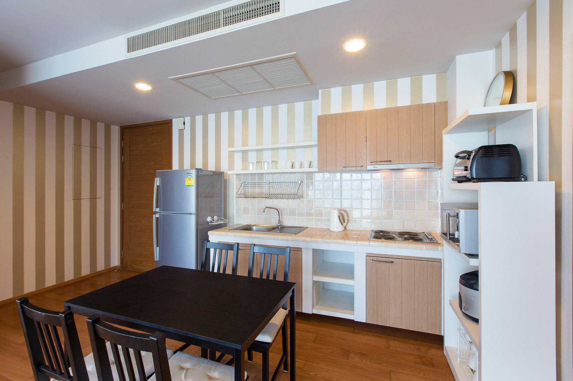 Hotel Baan Sansuk Beachfront Hua Hin
