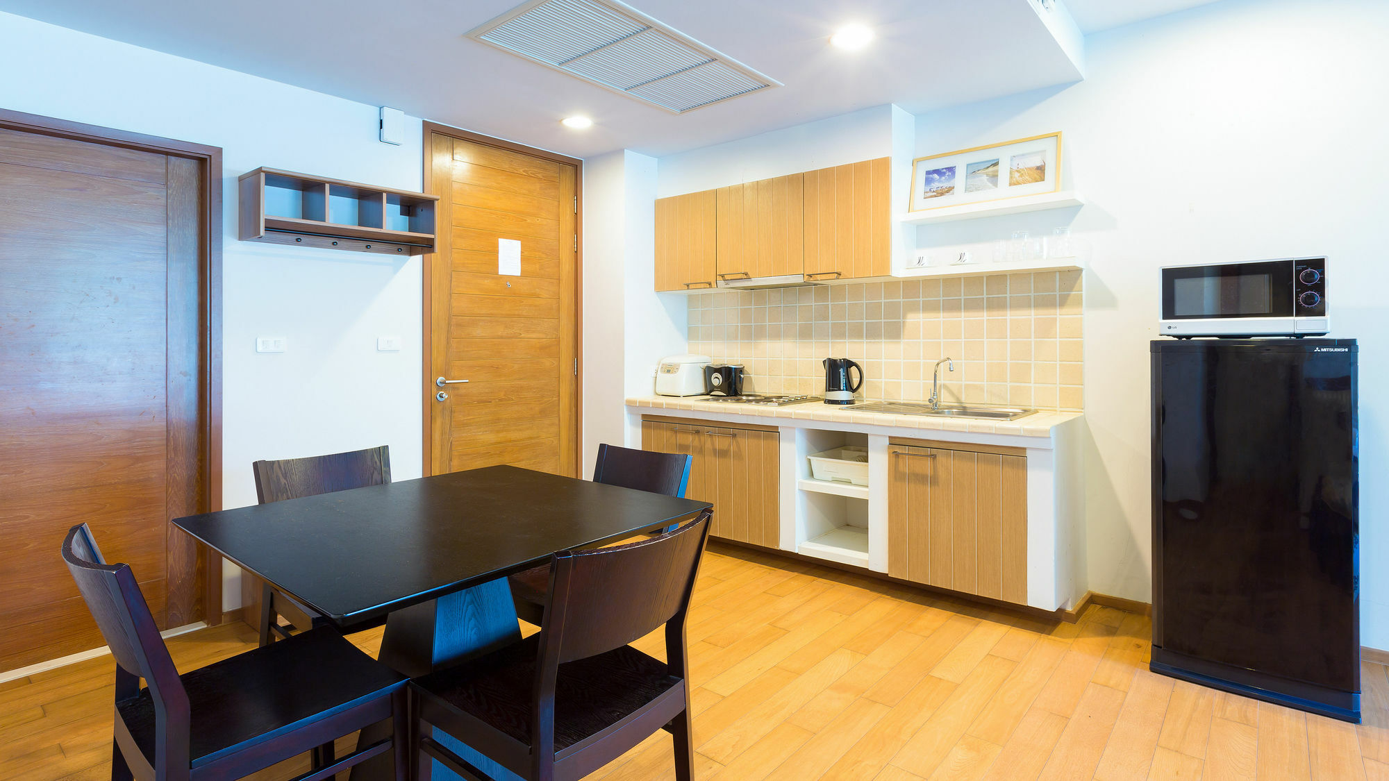 Hotel Baan Sansuk Beachfront 3*