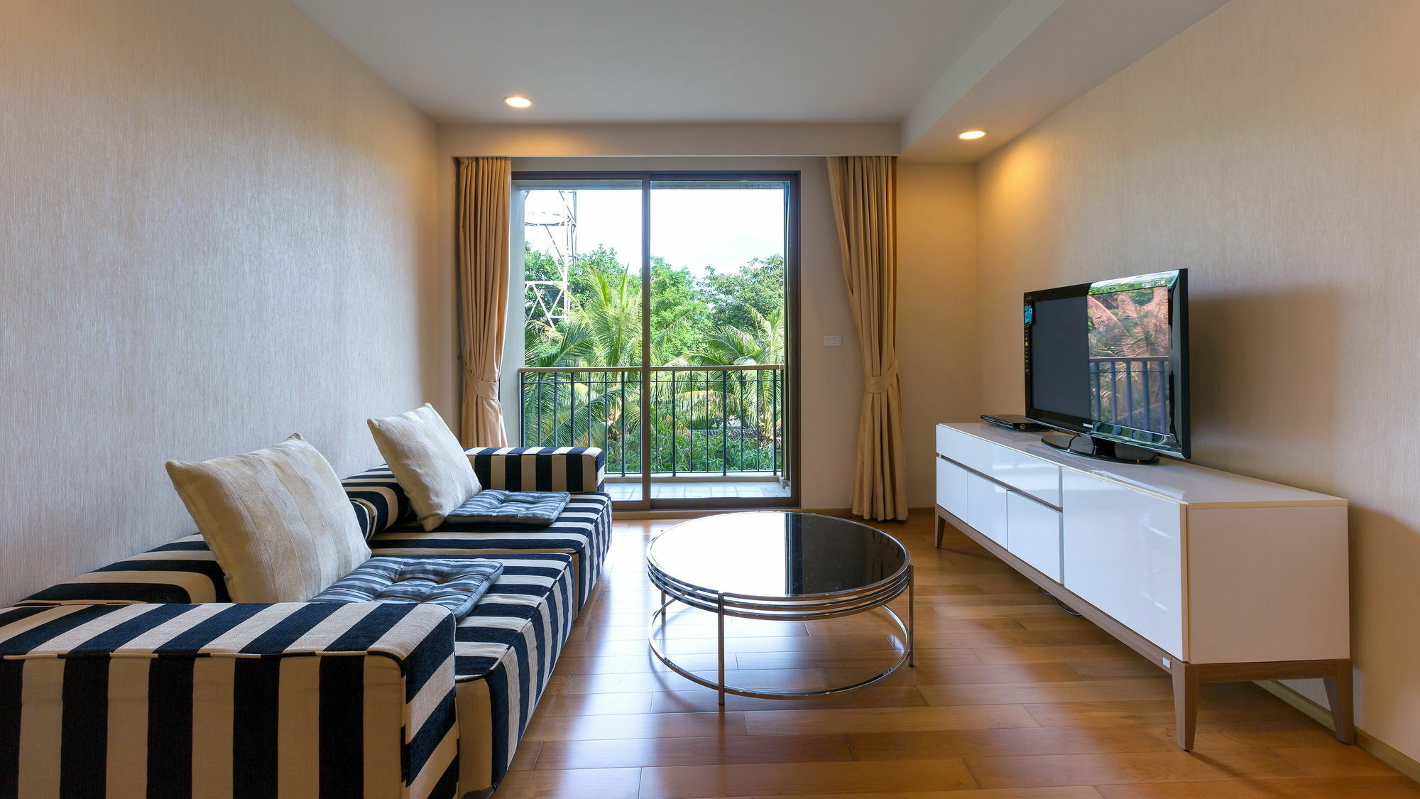 Baan Sansuk Beachfront Hua Hin