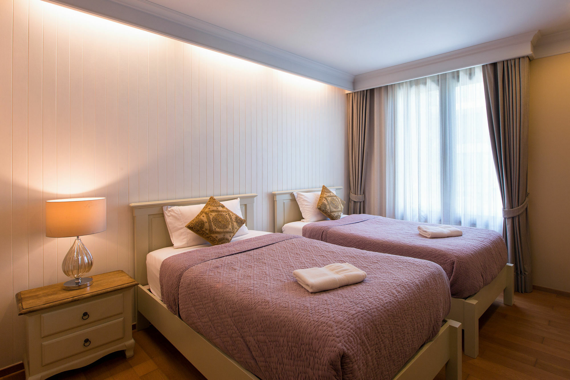 Baan Sansuk Beachfront Hotel 3*
