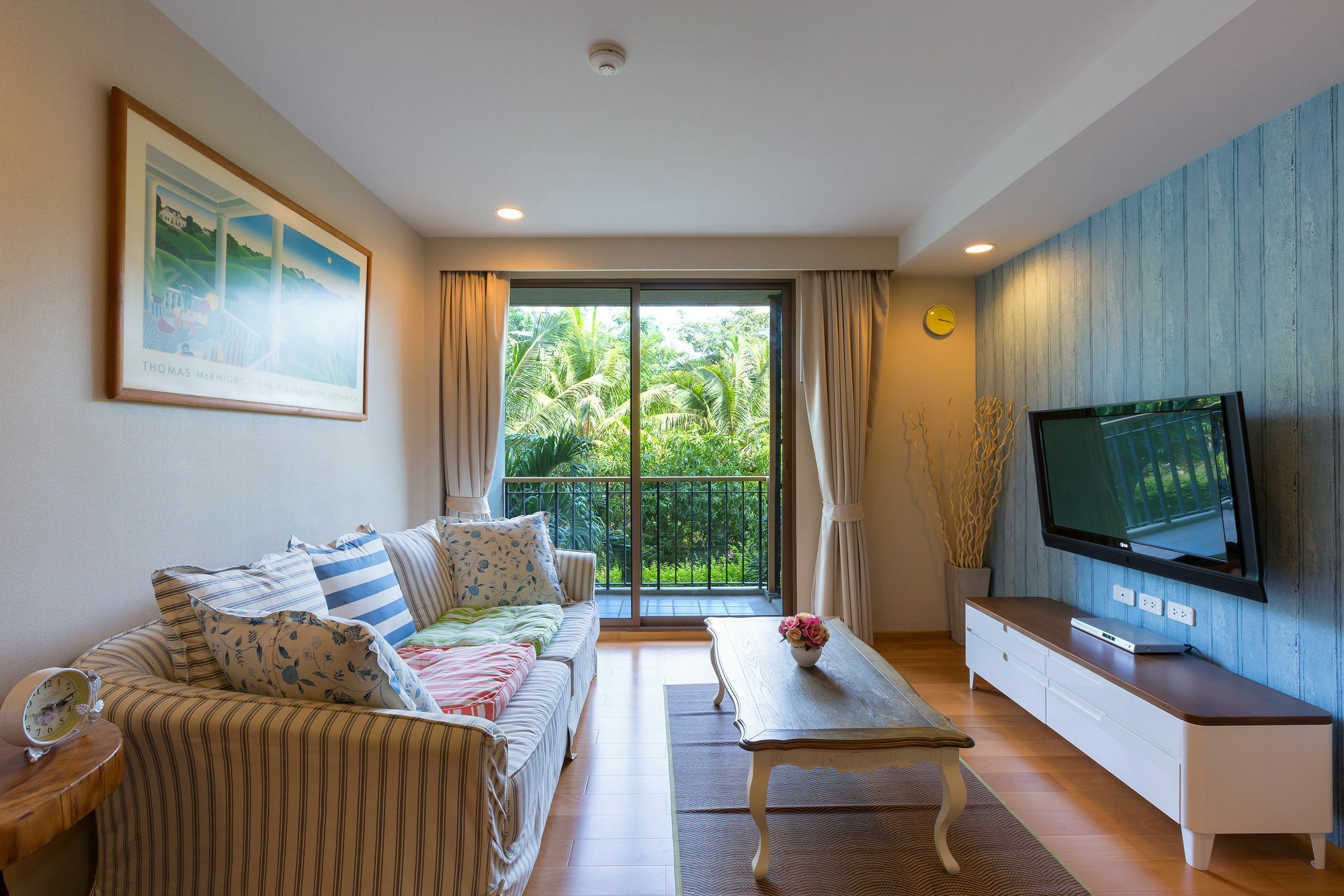 Hotel Baan Sansuk Beachfront 3*