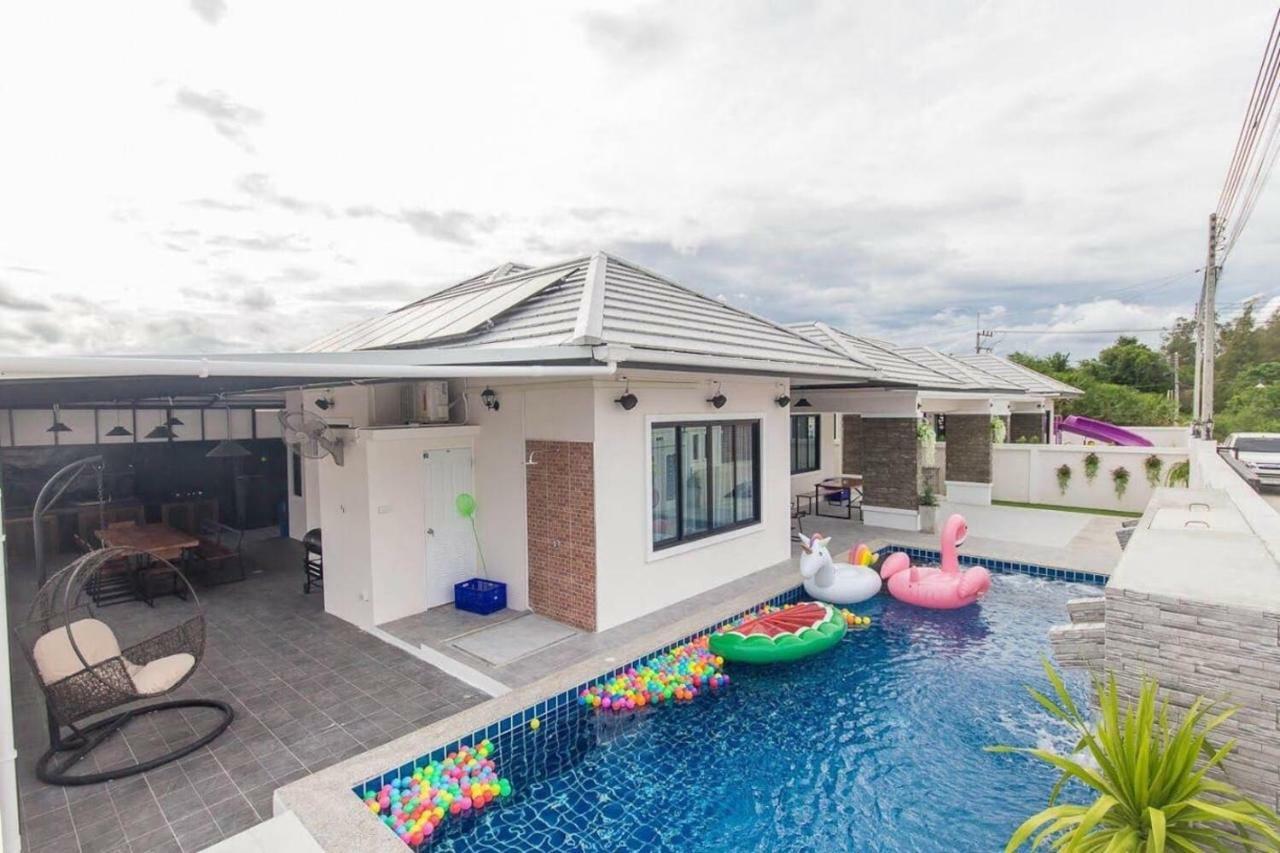 Holiday home Thanycia Pool