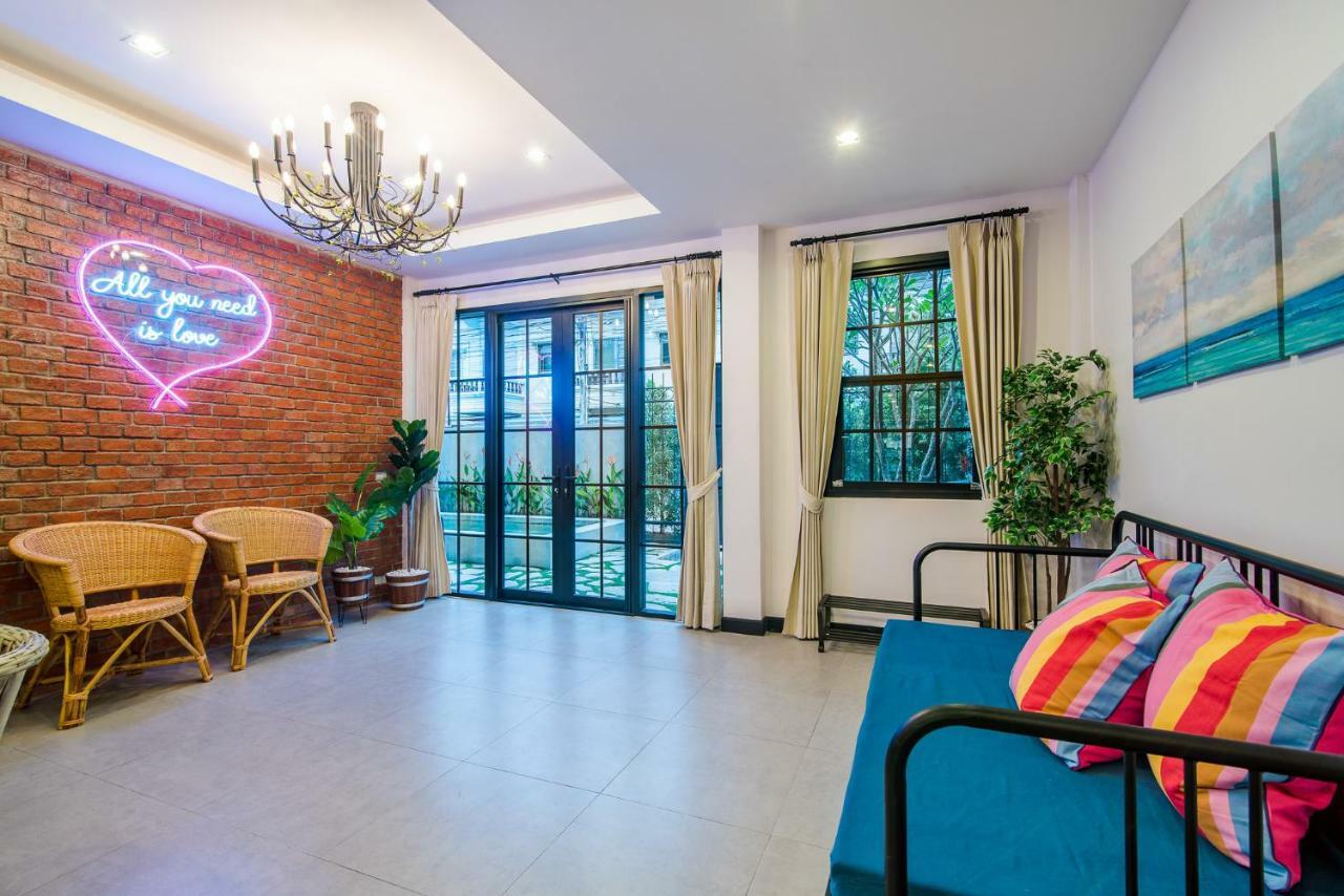 Seatown Poolvilla Holiday home