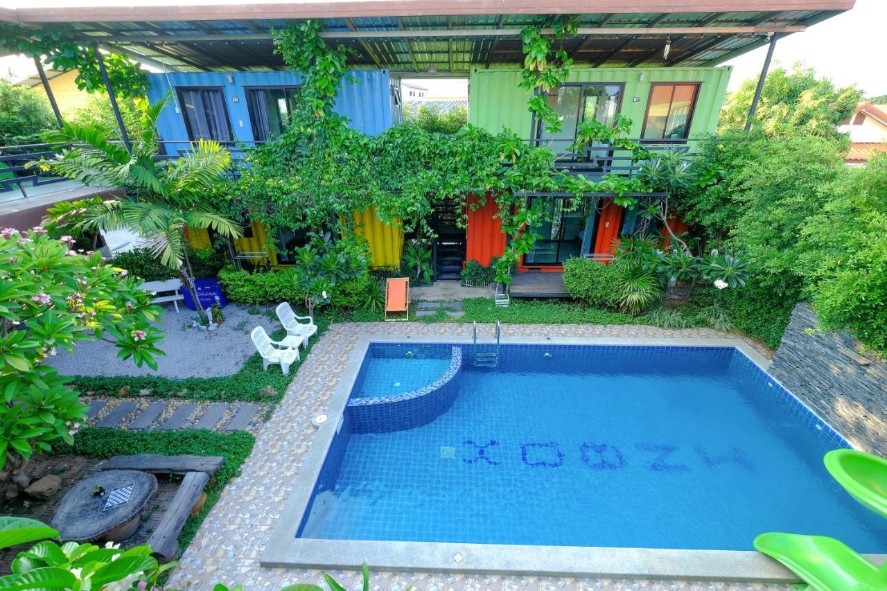 Resort In Boxes 2*