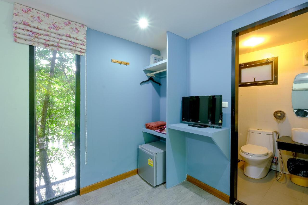 Resort In Boxes 2*
