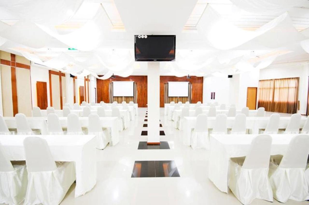 Glory Place Hotel 3*