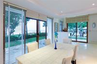 Baan Lonsai Beachfront Apartment Hua Hin