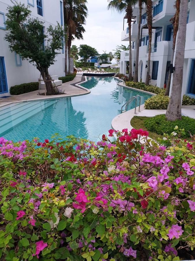 The Crest Santora Apartment *