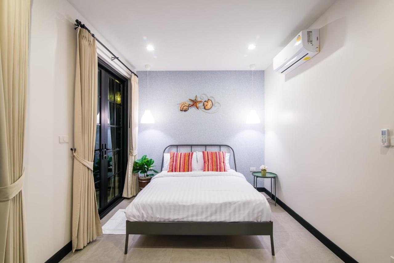 Holiday home Seatown Poolvilla