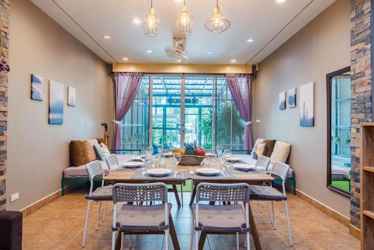 Super Townhouse In Center, 10 Minutes Walk To Beach, Night Market ...