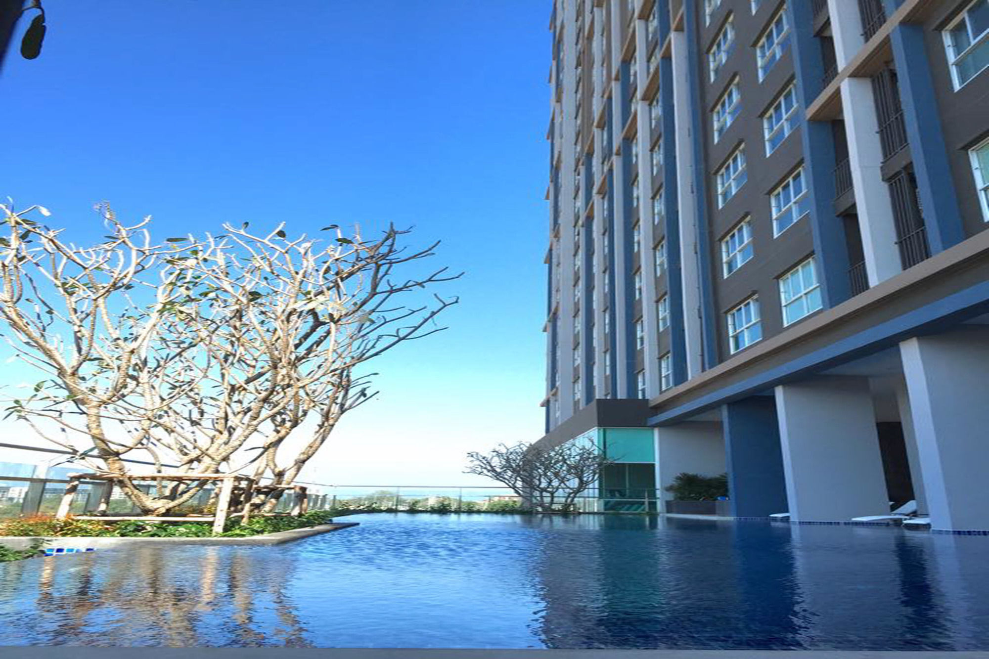 Apartment Baan Kiang Fah By The Sea *