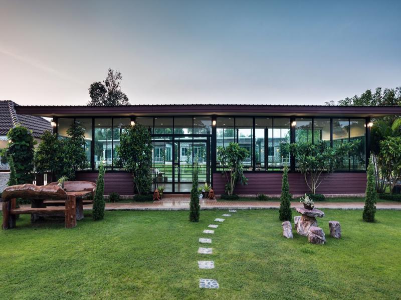 Farpratan And Garden Hua Hin