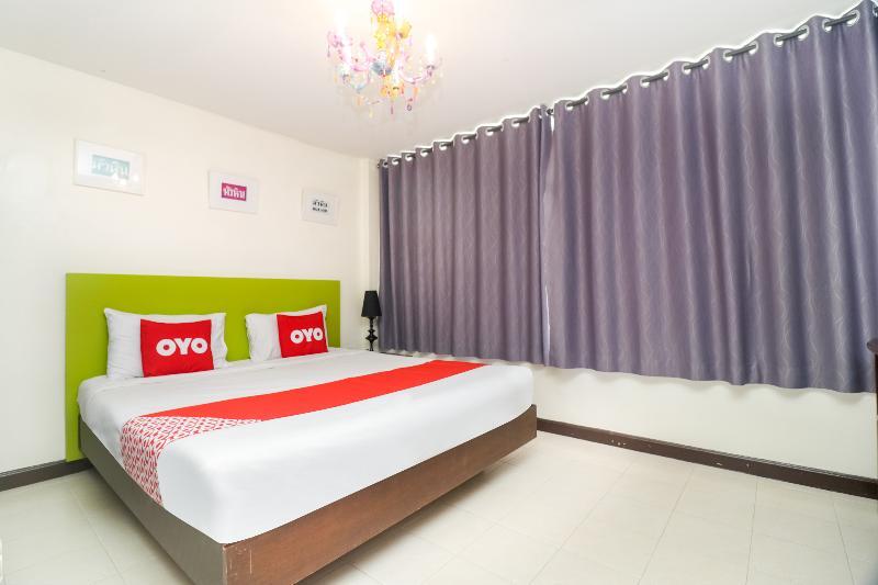 Khách sạn Baan Nilawan 3*