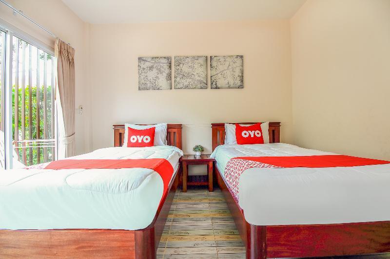 Hotel Baanloksouylokchay 3*
