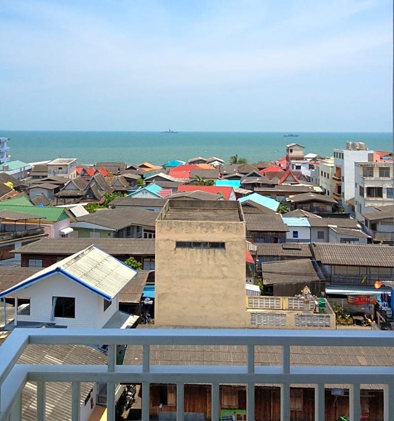 Hub 57 2* Hua Hin