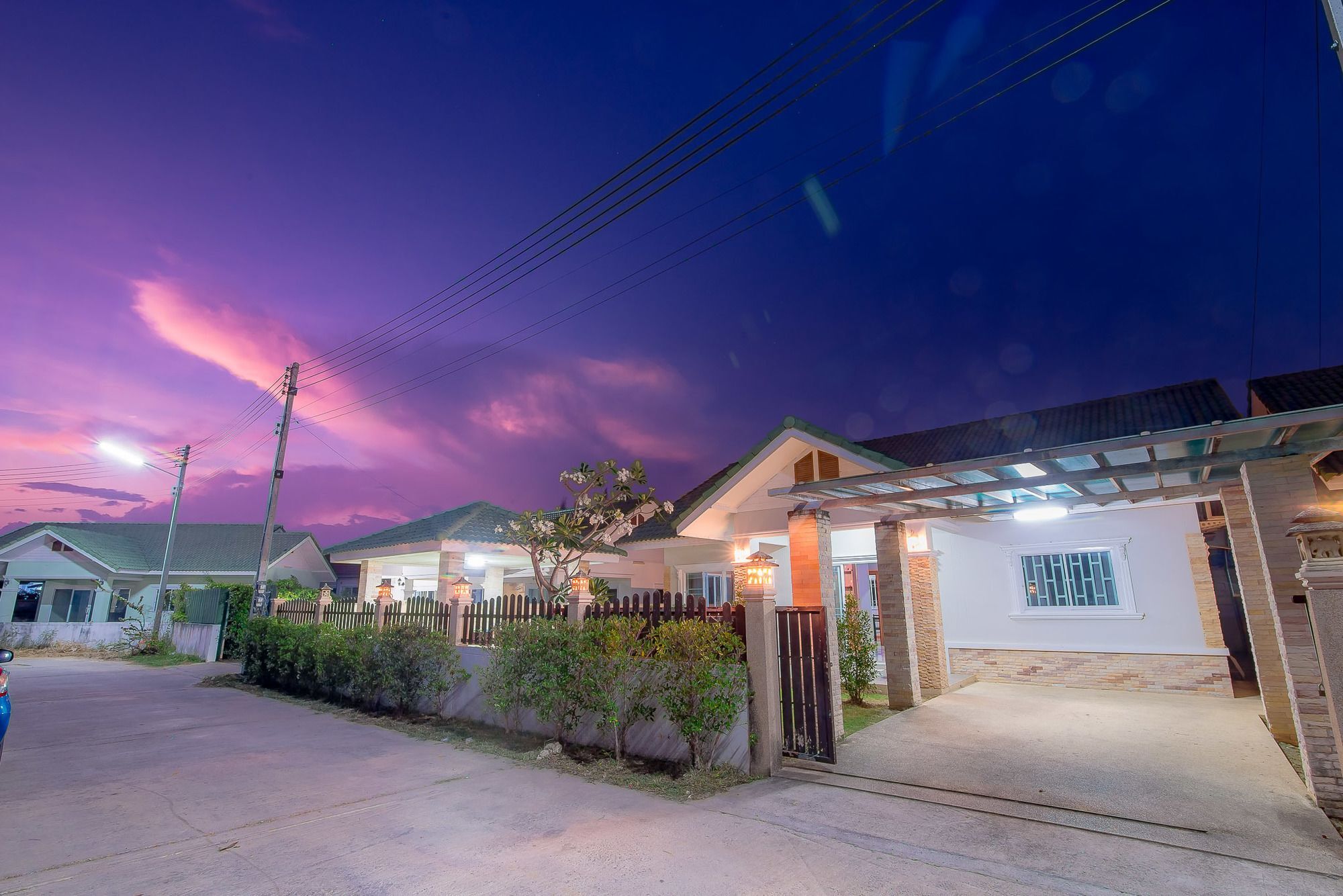 Baan So Party Pool Villa *
