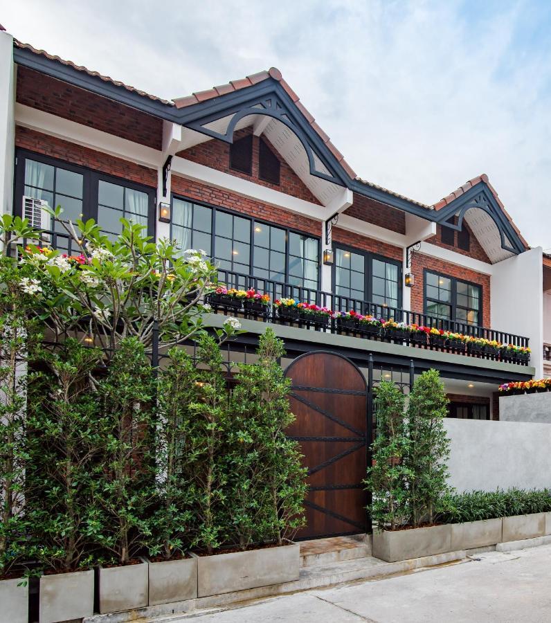 Seatown Poolvilla * Hua Hin