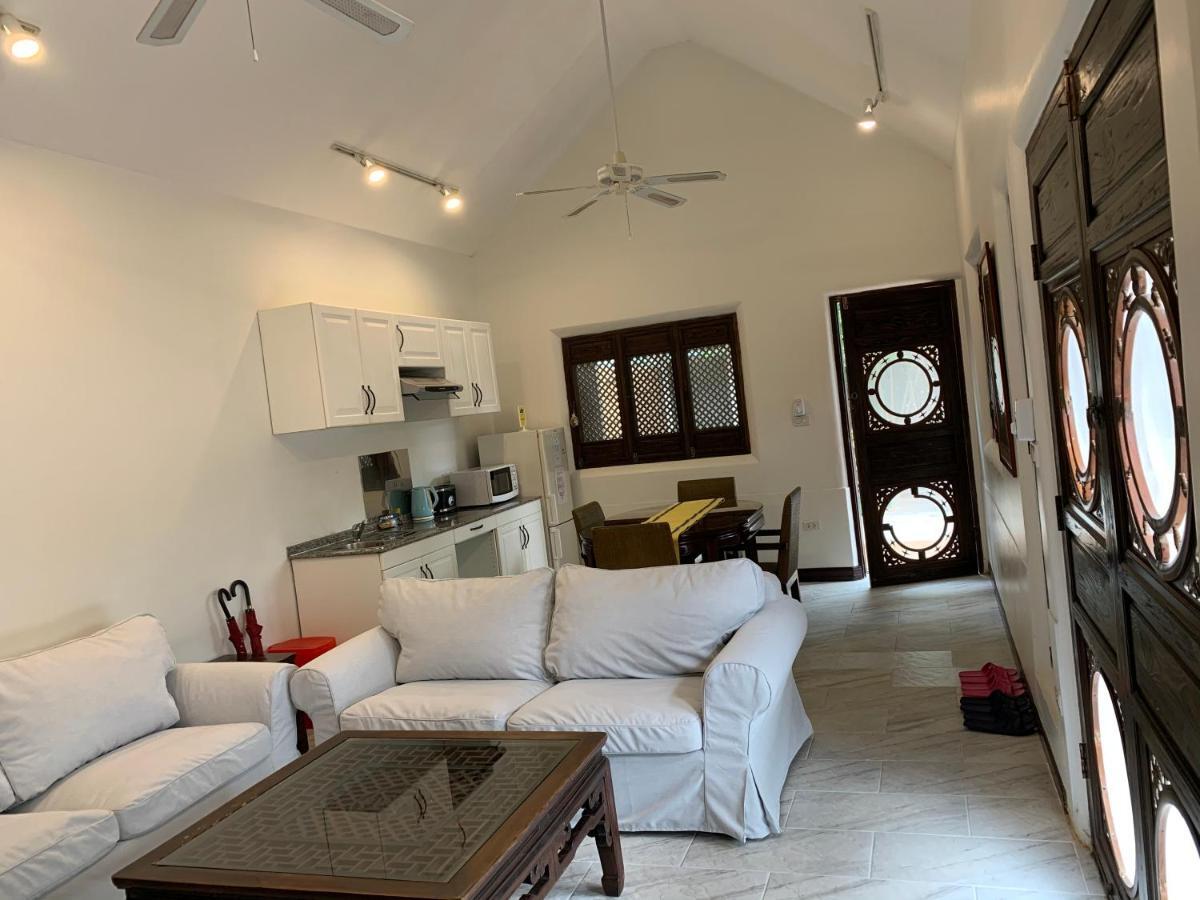 Btc Boutique Private Pool บ้านทะเลจีน บูติค HHQ