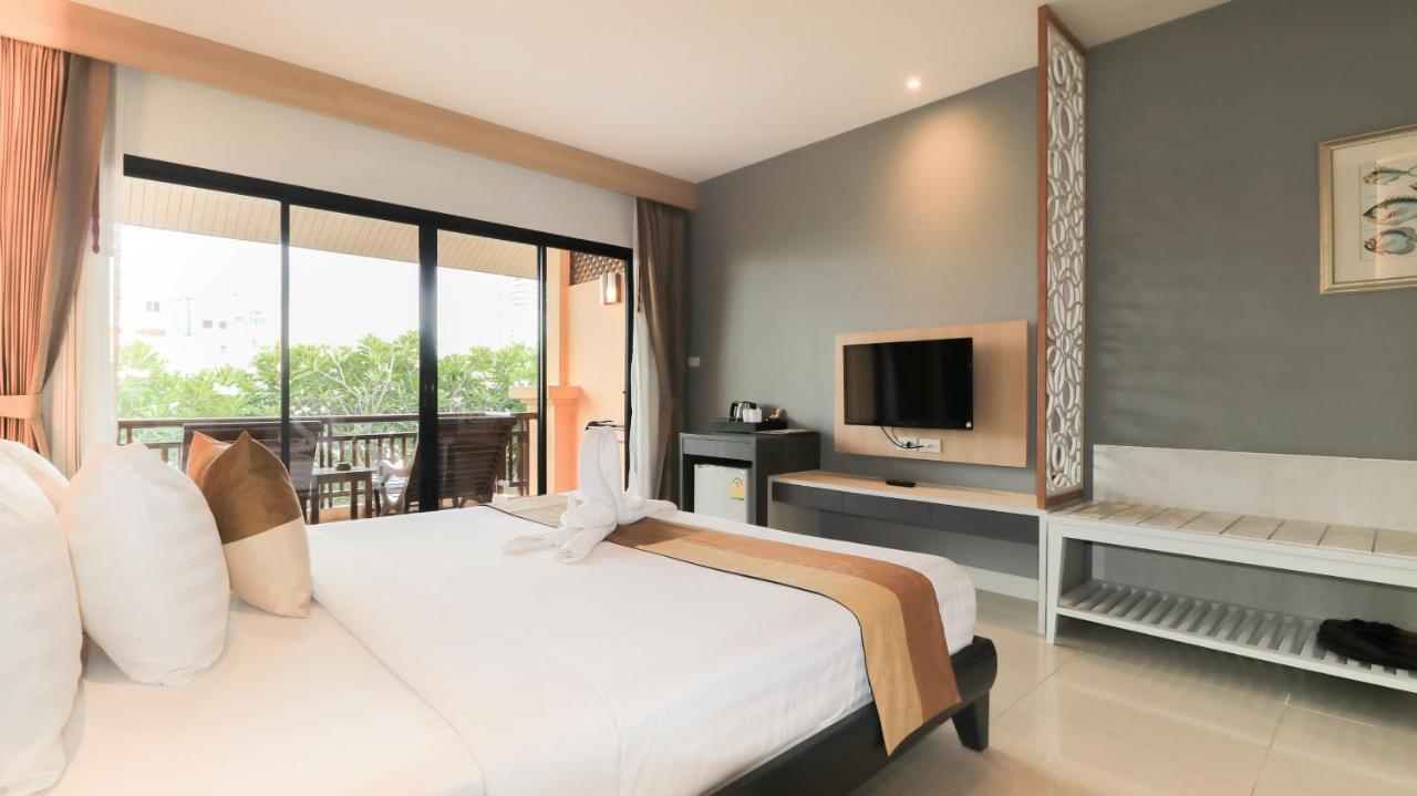 La Maison 3* HHQ