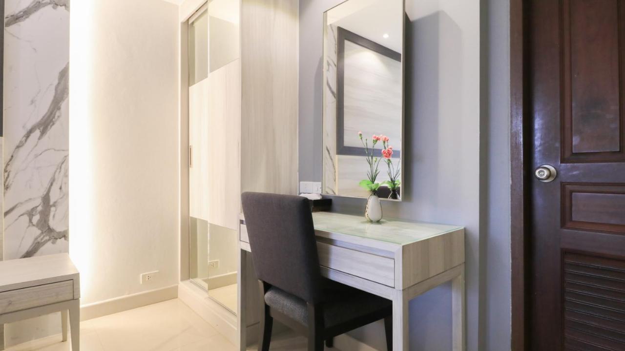 La Maison 3* HHQ