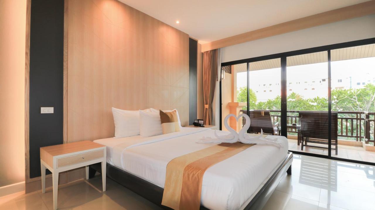 La Maison Hotel