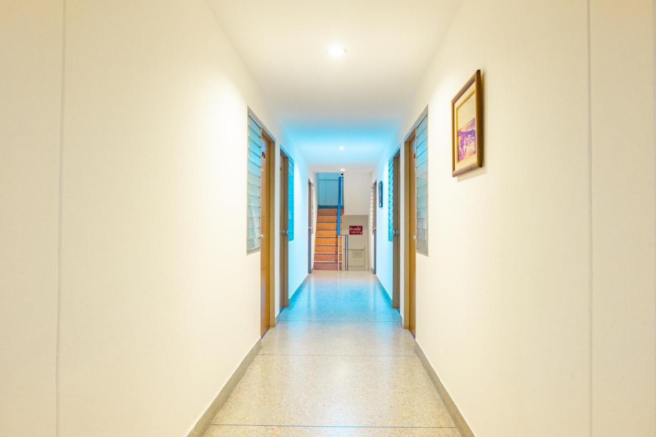 Thasanee Hotel