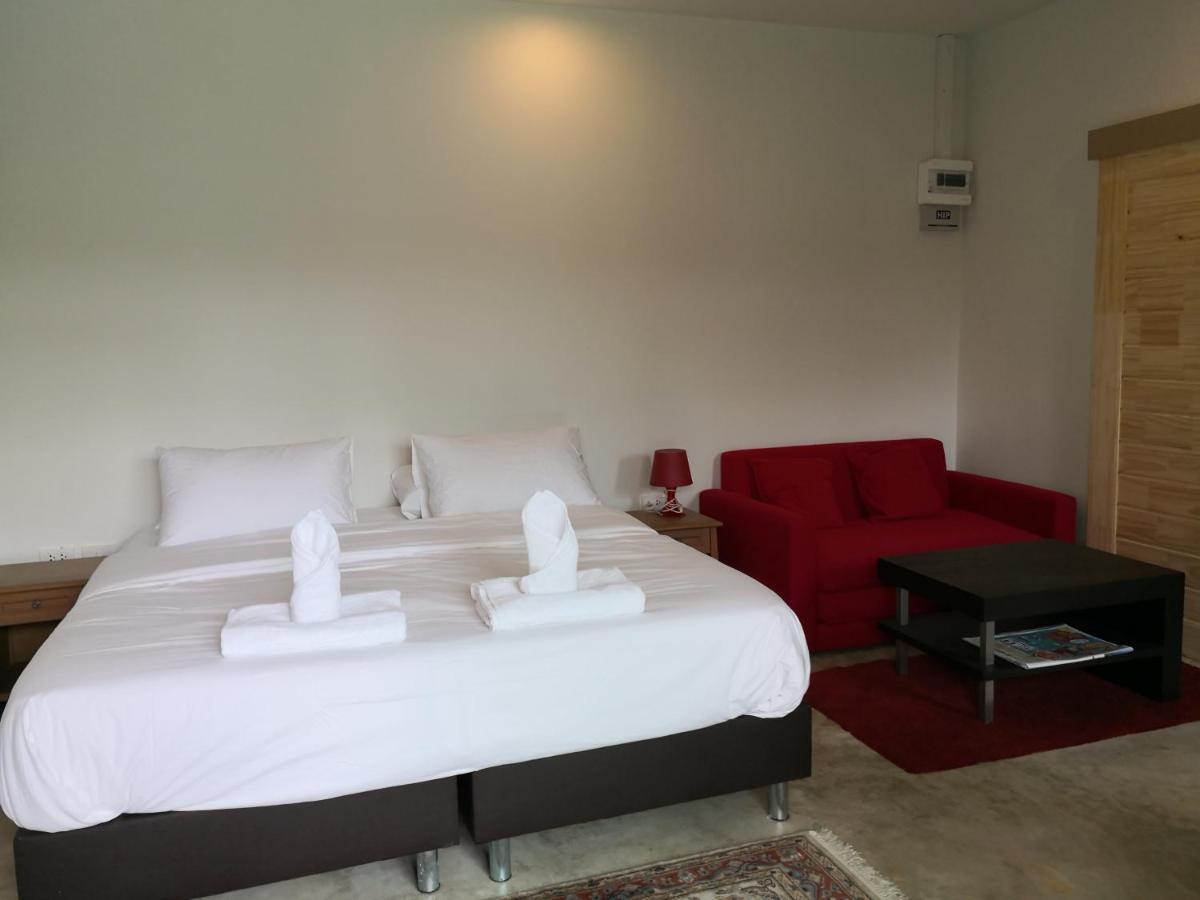 Resort Tropical House​ HHQ