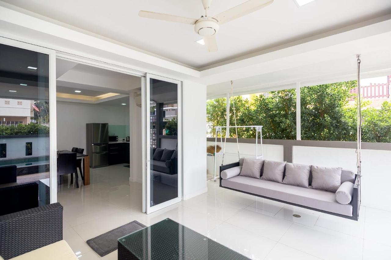 Vakantiehuis Modern Pool House HHQ