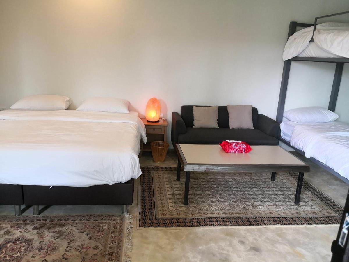 Resort Tropical House​ *