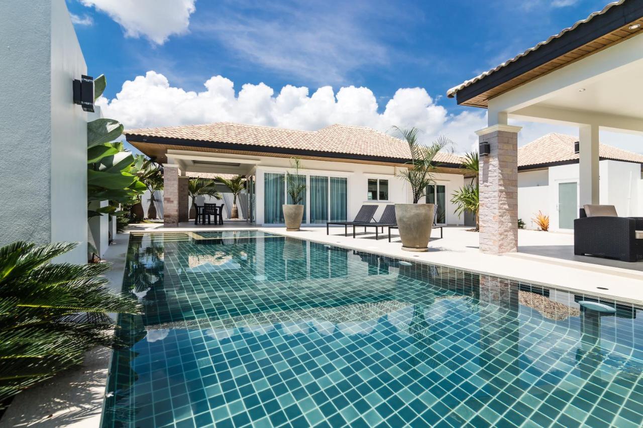 Villa Orchid Paradise Homes 325 *