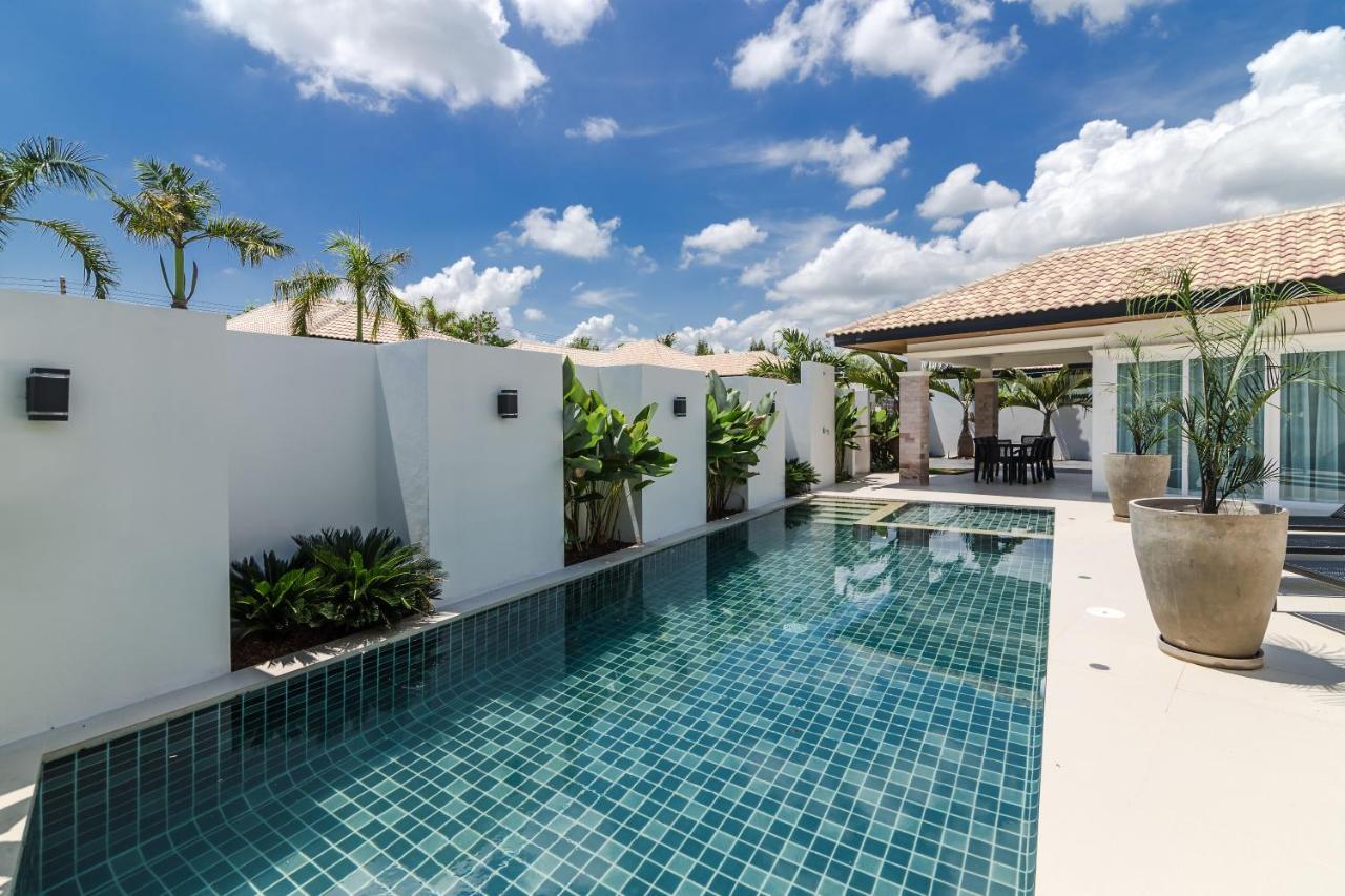Villa Orchid Paradise Homes 325